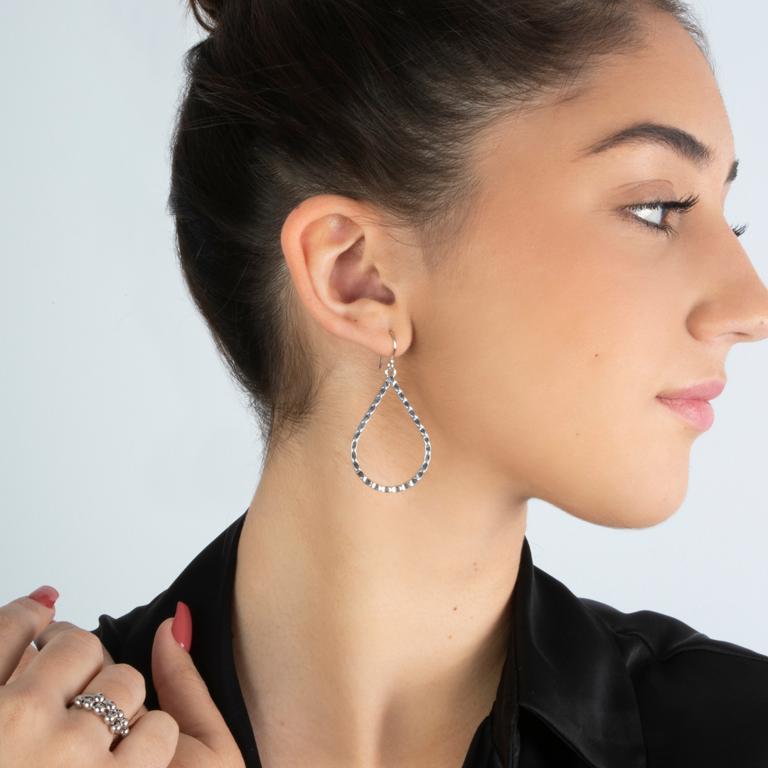 ALMAS SILVER EARRINGS
