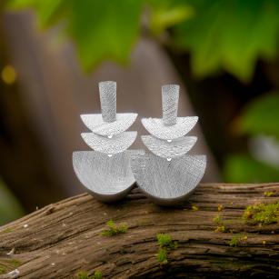 Secimo Earrings