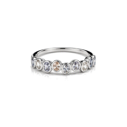 Anillo Londres: anillo de plata de ley con una fila de chatones de colores suaves