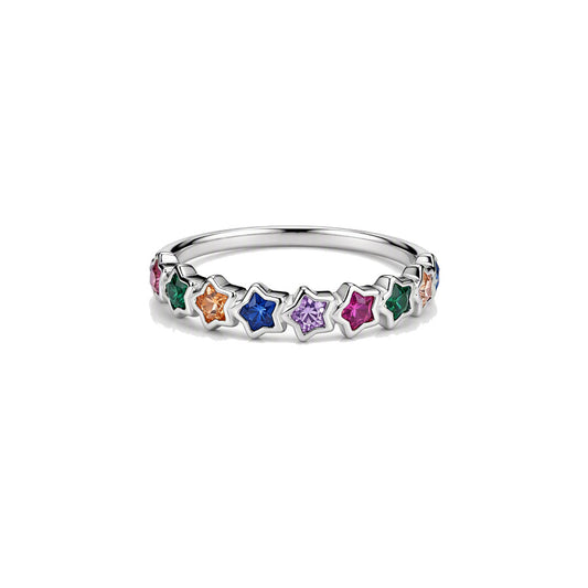Anillo Birmingham: anillo de plata de ley con una fila de pequeñas estrellas decoradas con circonitas de colores