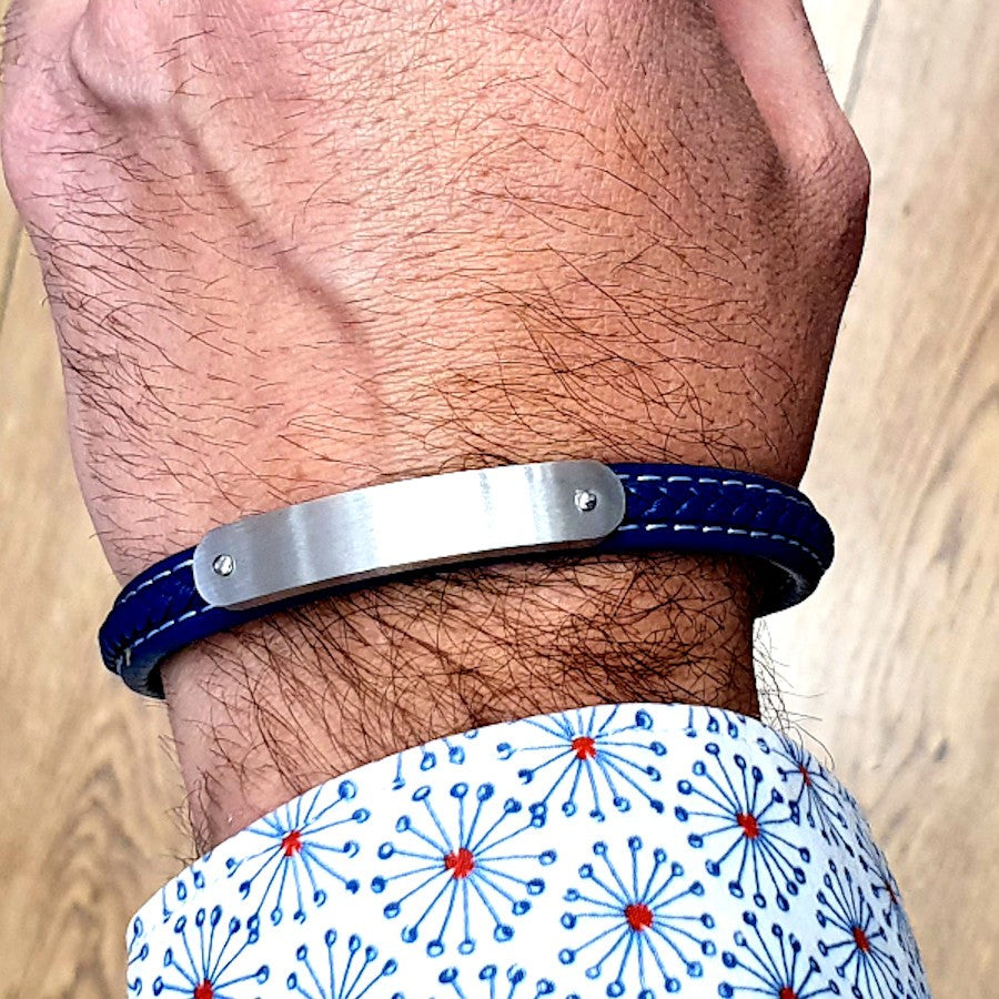 Pulsera azul de hombre